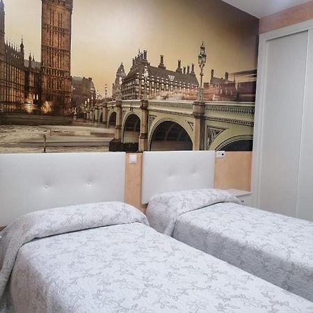 Hostal Restaurante Casa Isabel Gamonal Dış mekan fotoğraf