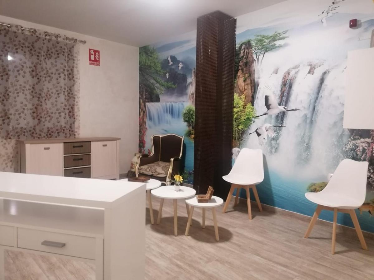 Hostal Restaurante Casa Isabel Gamonal Dış mekan fotoğraf