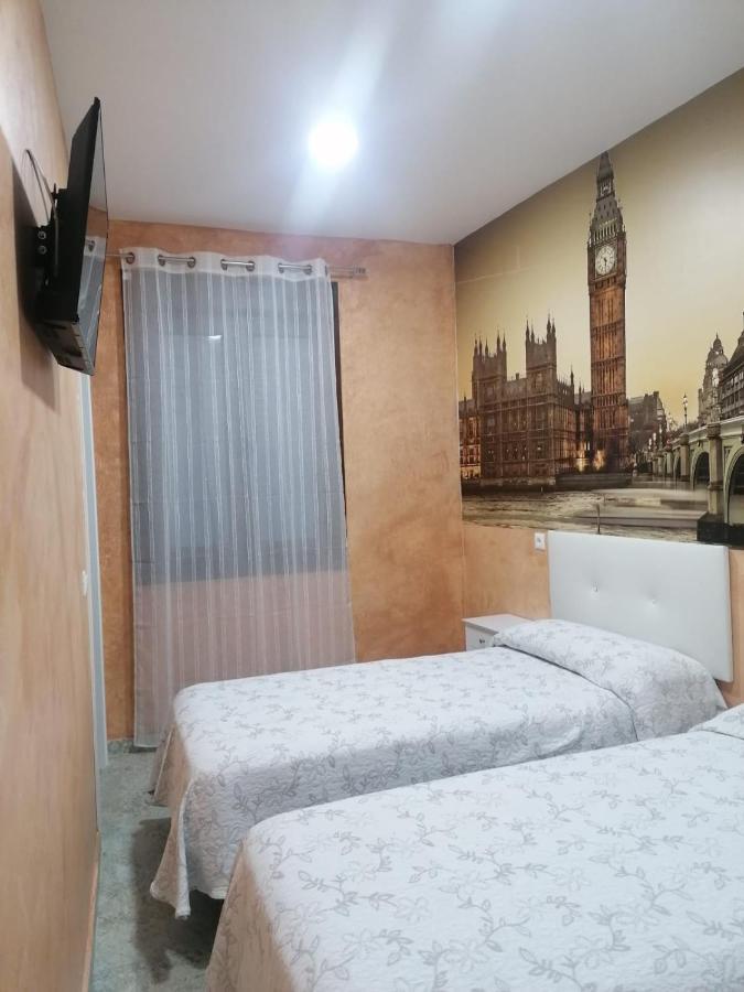Hostal Restaurante Casa Isabel Gamonal Dış mekan fotoğraf
